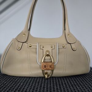 Salvatore Ferragamo Leather Shoulder Bag – Neutral | COA | Very Good Condition